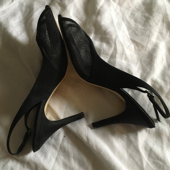 Touch of Nina Glitter Slingback Heels size 9 - Picture 5 of 5